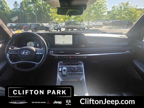 Used 2024 Hyundai Palisade Calligraphy AWD/4WD image 22