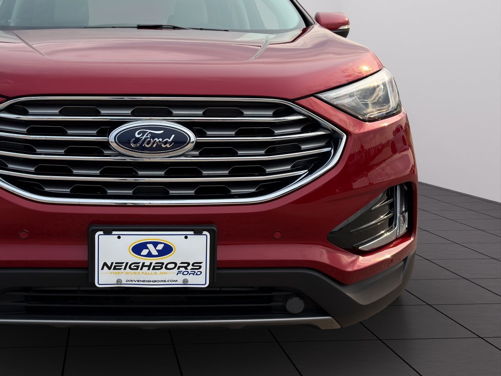 Used 2022 Ford Edge Titanium w/ Class II Trailer Tow Package AWD/4WD image 10