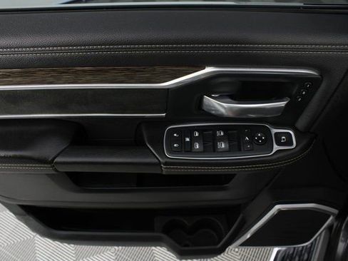 Used 2020 RAM 2500 Laramie AWD/4WD image 13