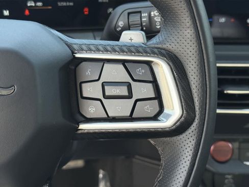 Used 2024 Ford Mustang GT Premium image 13