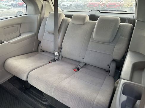Used 2011 Honda Odyssey LX image 14