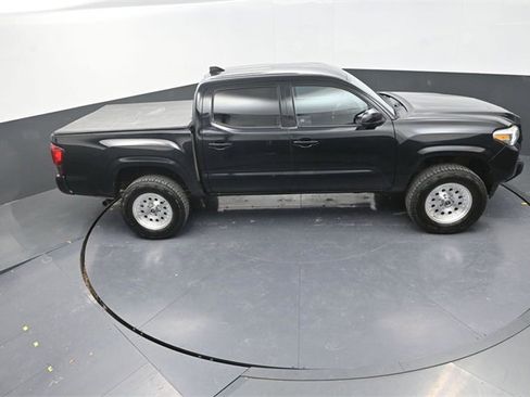 Used 2020 Toyota Tacoma 4x4 Double Cab image 16