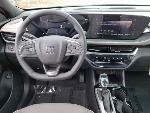 New 2026 Buick Envista Sport Touring FWD image 8