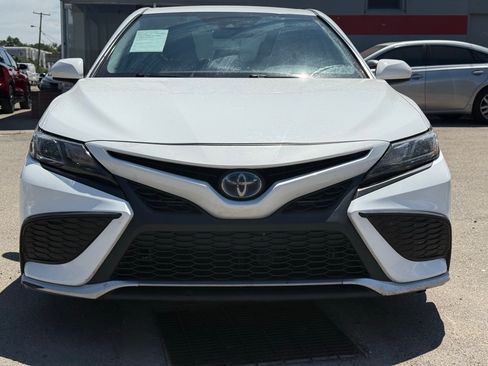 Used 2021 Toyota Camry SE FWD image 23
