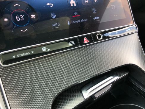 New 2024 Mercedes-Benz C 300 4MATIC Sedan image 24