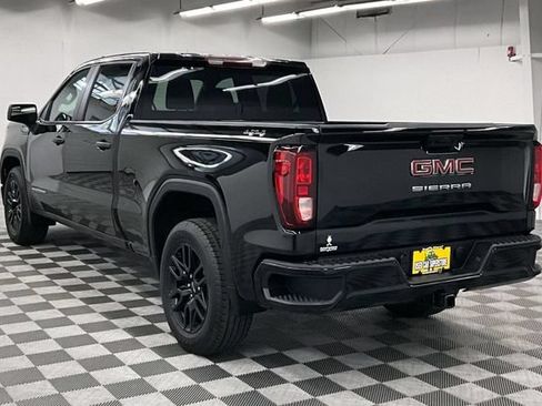 Used 2024 GMC Sierra 1500 Pro w/ Graphite Edition AWD/4WD image 2