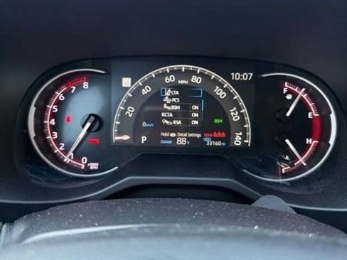 Used 2025 Toyota RAV4 XLE AWD/4WD image 3