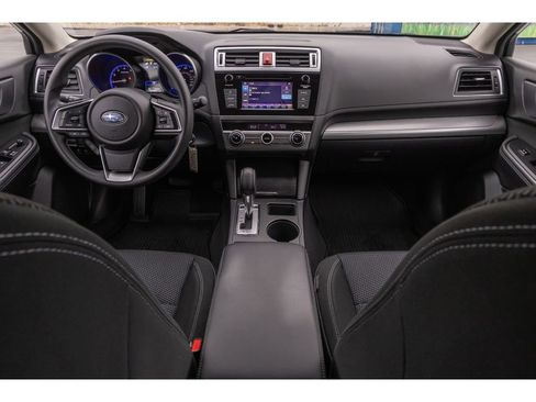 Used 2019 Subaru Outback 2.5i image 12