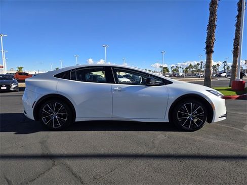 Certified 2025 Toyota Prius Limited image 3