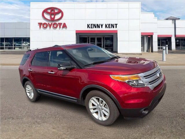 Used 2013 Ford Explorer XLT FWD image 1