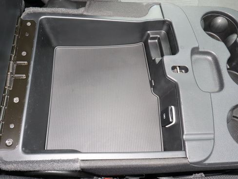 Used 2024 RAM 2500 Big Horn image 27