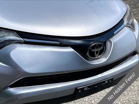 Used 2018 Toyota RAV4 LE w/ All Weather Liner Package AWD/4WD image 24
