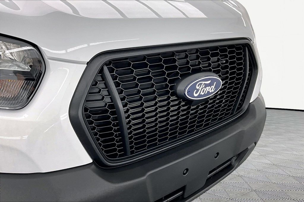 Used 2026 Ford Transit 150 Low Roof RWD image 29