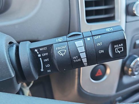 Used 2015 Nissan Xterra S w/ Value Package image 25