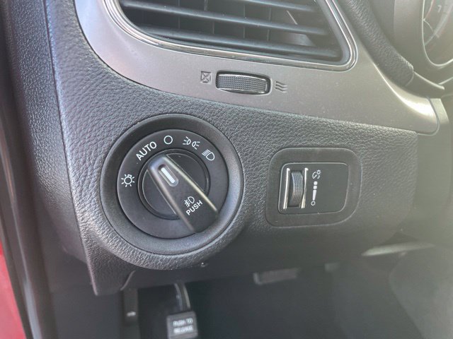 Used 2020 Dodge Journey Crossroad FWD image 24