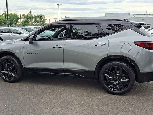 Certified 2023 Chevrolet Blazer RS w/ Driver Confidence II Package AWD/4WD image 8