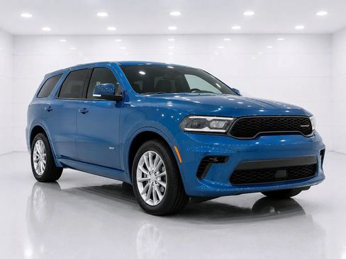 Used 2025 Dodge Durango GT AWD/4WD image 7