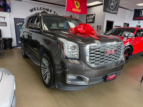Used 2019 GMC Yukon Denali w/ Open Road Package RWD image 2