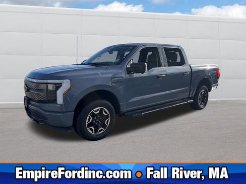 Used 2023 Ford F150 Lightning XLT image 1