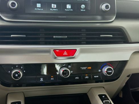 Used 2021 Kia Telluride S AWD/4WD image 19