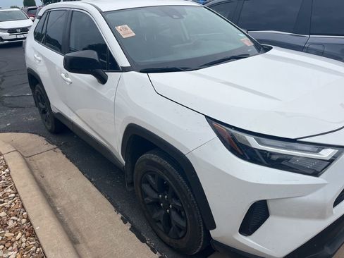Used 2024 Toyota RAV4 LE FWD image 5
