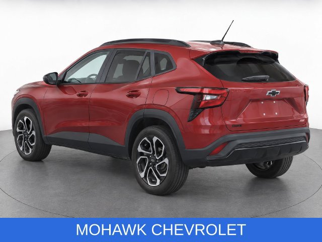 Certified 2024 Chevrolet Trax RS FWD image 3