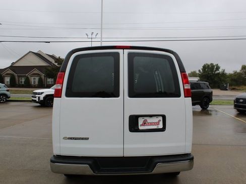 Used 2023 Chevrolet Express 2500 w/ Driver Convenience Package image 4