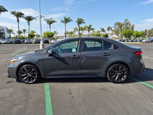 Certified 2024 Toyota Corolla SE w/ SE Premium Package FWD image 9