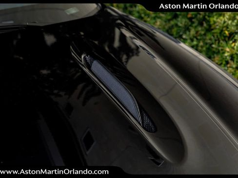 Used 2025 Aston Martin DBX 707 image 15