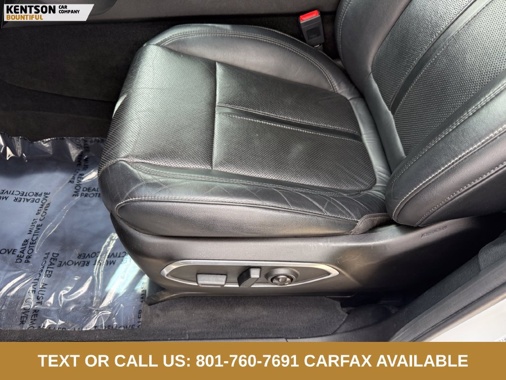 Used 2022 Jeep Wagoneer Series III w/ Rear Seat Video Group 1 AWD/4WD image 29