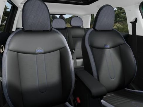 New 2026 MINI Cooper 4-Door Hardtop FWD image 3