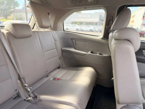 Used 2014 Honda Odyssey EX-L image 38