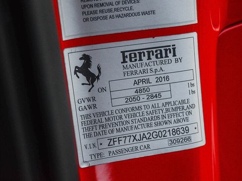 Used 2016 Ferrari California T image 38