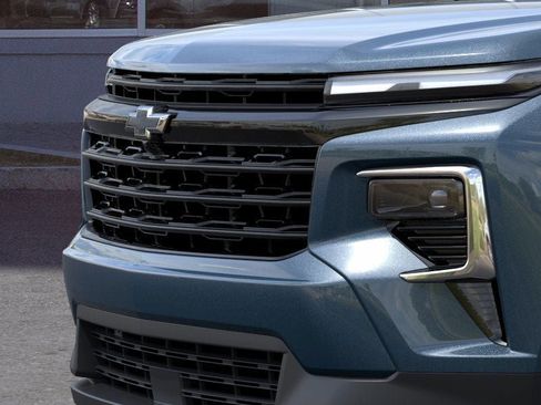 New 2026 Chevrolet Traverse LT w/ Midnight/Sport Edition image 13