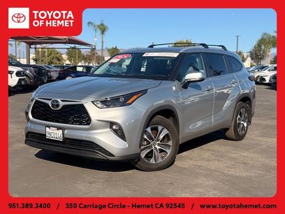 Used 2024 Toyota Highlander XLE