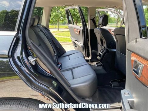 Used 2012 Mercedes-Benz GLK 350 4MATIC image 32