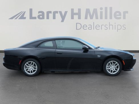 New 2025 Dodge Charger R/T w/ Quick Order Package 25M R/T image 7