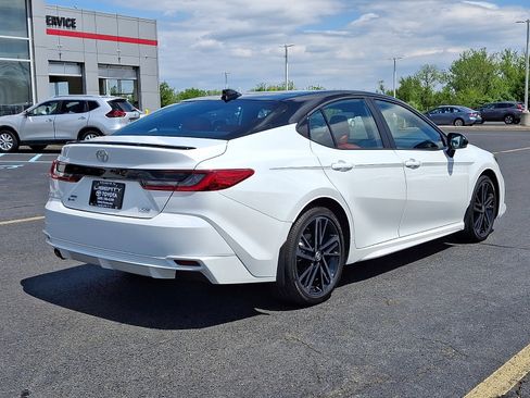 Used 2026 Toyota Camry XSE w/ Premium Package AWD/4WD image 6