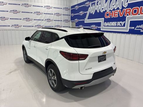 Used 2024 Chevrolet Blazer LT w/ Convenience Package FWD image 4