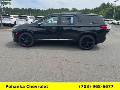 Used 2023 Chevrolet Traverse Premier w/ Redline Edition AWD/4WD image 4