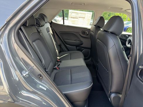 New 2026 Hyundai Venue SEL FWD image 24