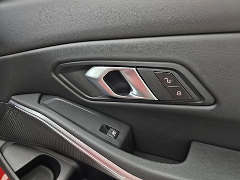 Used 2024 BMW 330i xDrive Sedan image 17