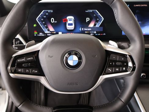 Used 2025 BMW 330i xDrive Sedan image 3