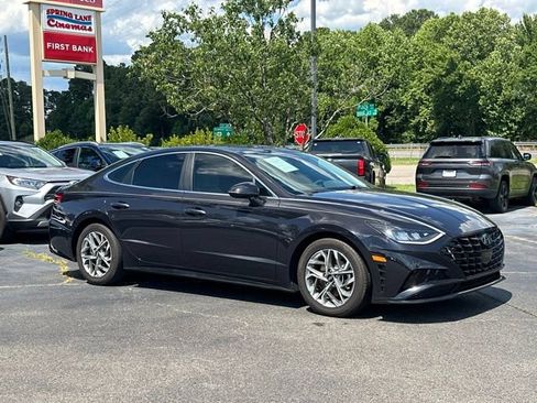 Used 2023 Hyundai Sonata SEL w/ Convenience Package FWD image 7