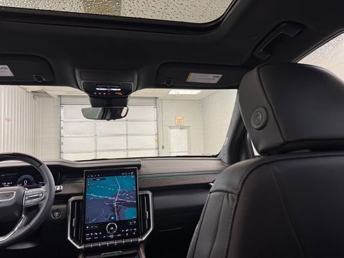 New 2026 GMC Acadia Denali Ultimate w/ LPO, Floor Liner Package image 25