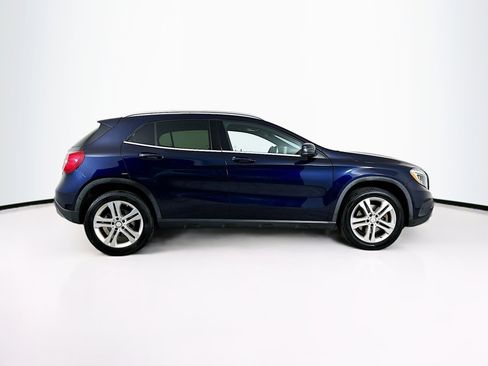 Used 2017 Mercedes-Benz GLA 250 4MATIC image 10