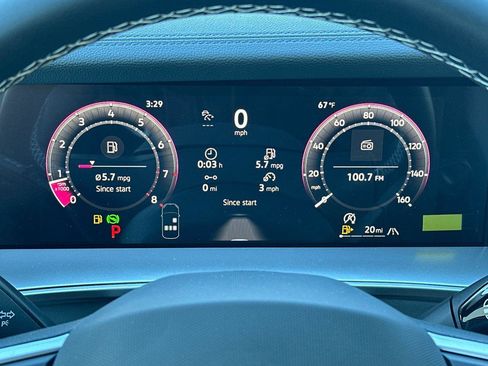 New 2026 Volkswagen Tiguan SE image 23