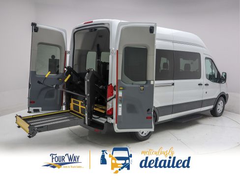 Used 2017 Ford Transit 350 XL RWD image 2