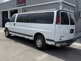 Used 2000 GMC Savana 3500 Extended Passenger w/ SLE Marketing Option Pkg 4 image 3
