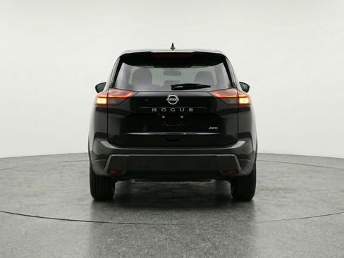 Used 2025 Nissan Rogue SV image 7